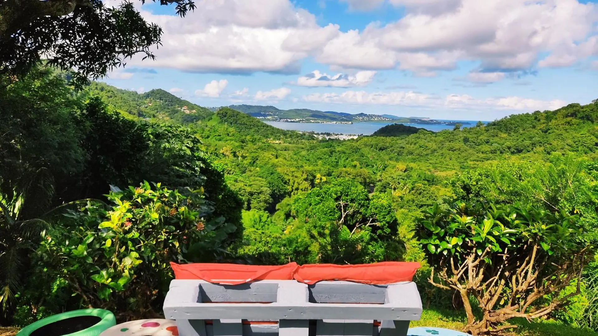 La Villa Mil'Or, Ideale Pour Vos Petits Evenements & Magnifique Vue Sur La Baie Du Robert