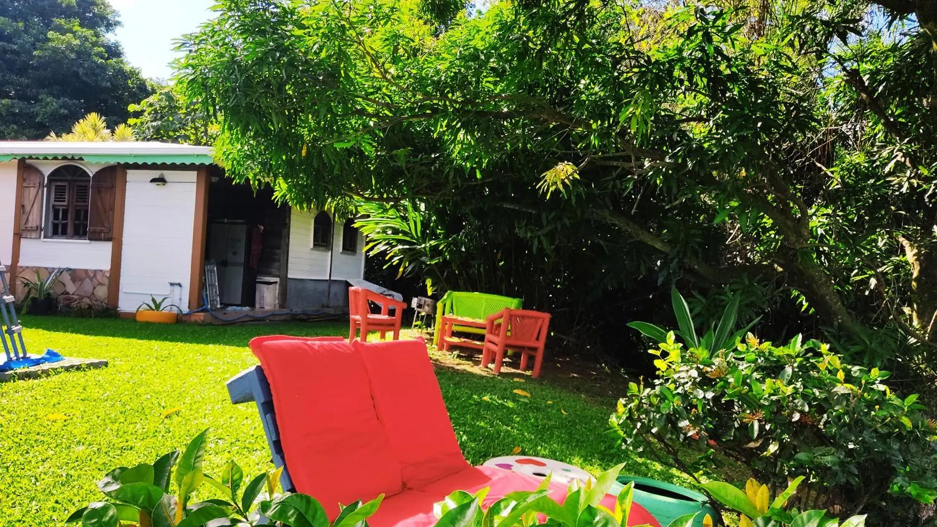 La Villa Mil'Or, Ideale Pour Vos Petits Evenements & Magnifique Vue Sur La Baie Du Robert 0*, 르 로베르